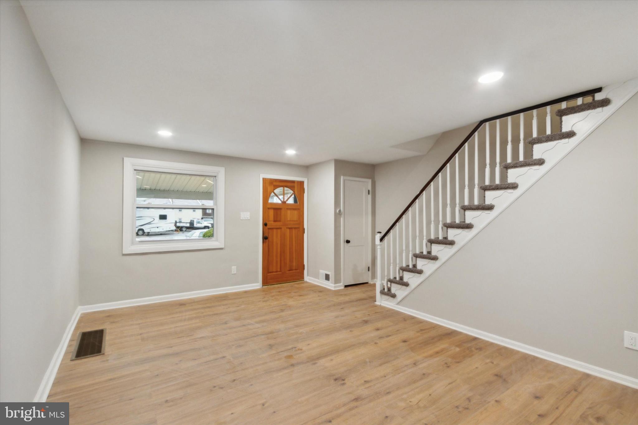 FOLCROFT - Residential