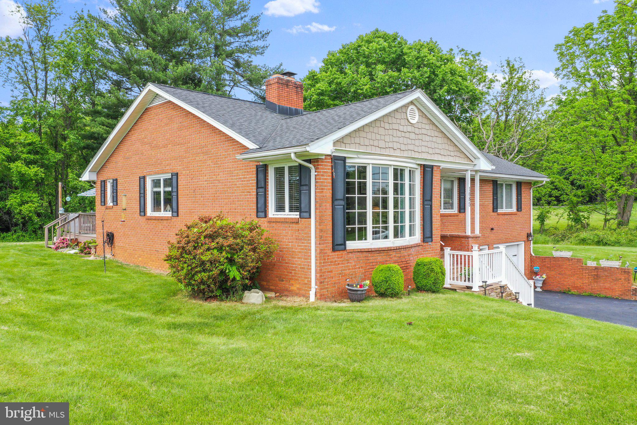 TUSCAWILLA HILLS - Residential