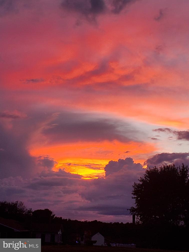 TUSCAWILLA HILLS - Residential