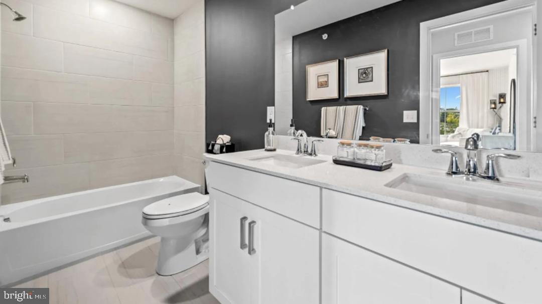 STEELPOINTE - Residential Lease