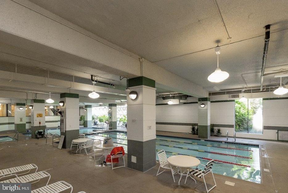 WATERGATE AT LANDMARK - Residential