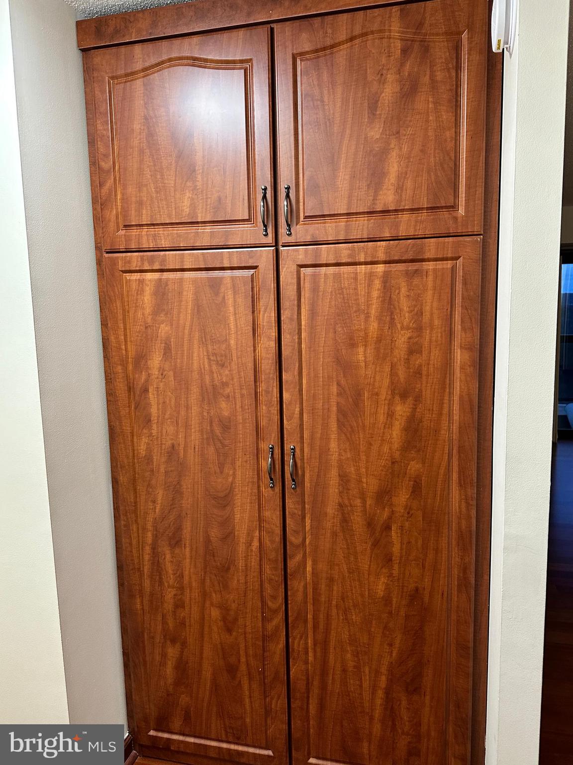 WATERGATE AT LANDMARK - Residential