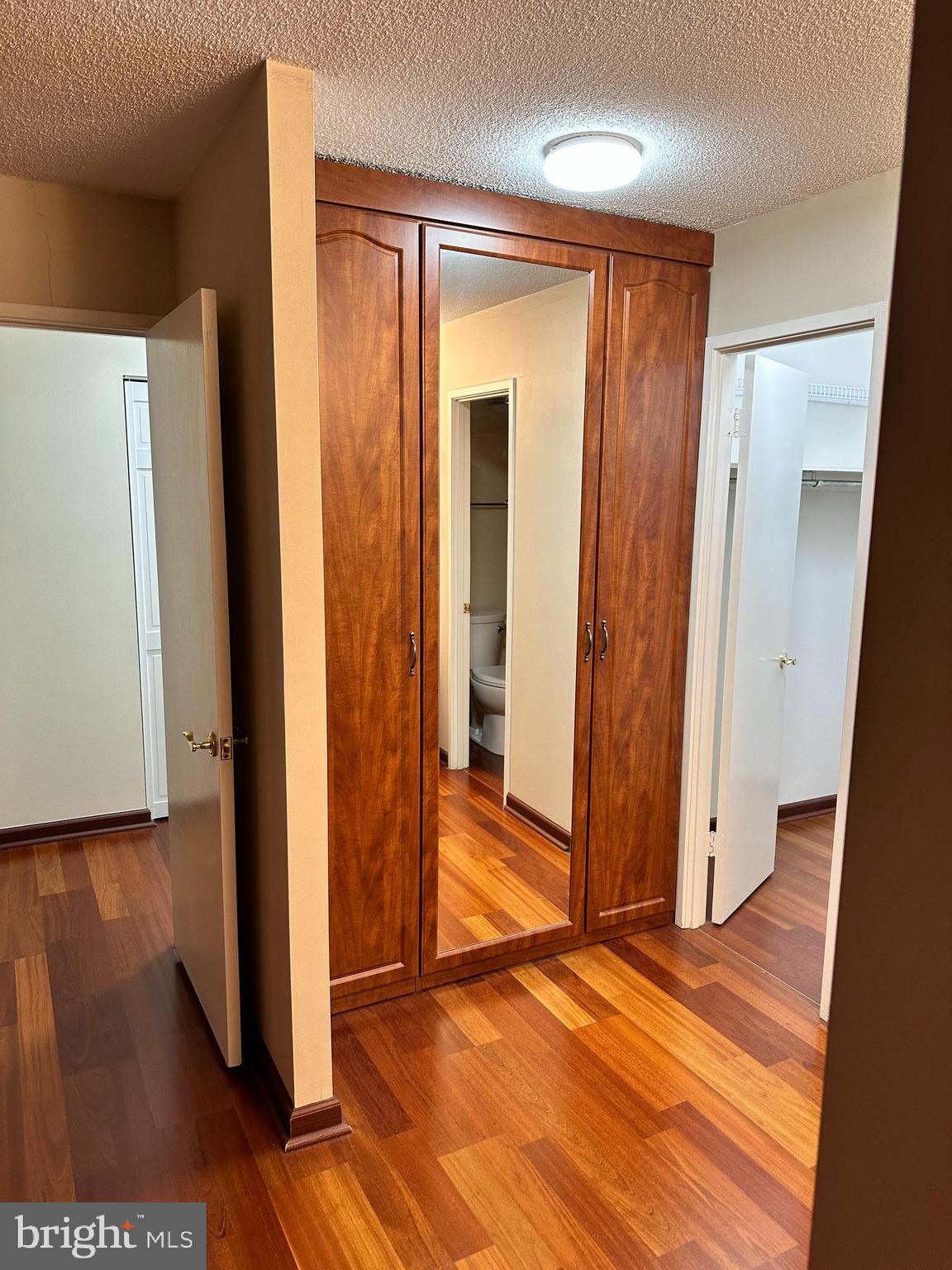 WATERGATE AT LANDMARK - Residential