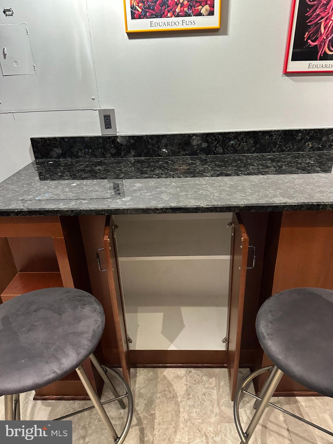 WATERGATE AT LANDMARK - Residential