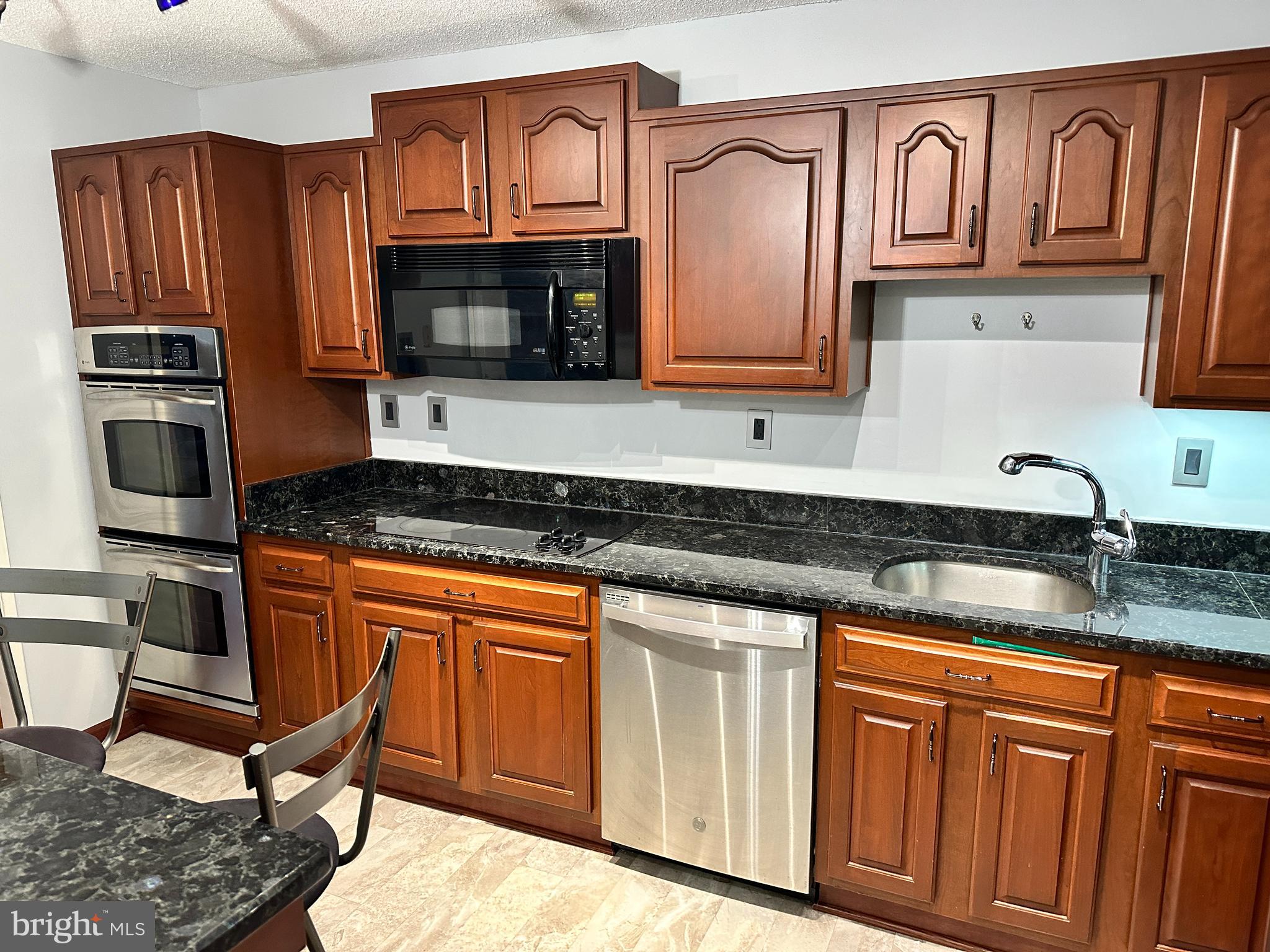 WATERGATE AT LANDMARK - Residential