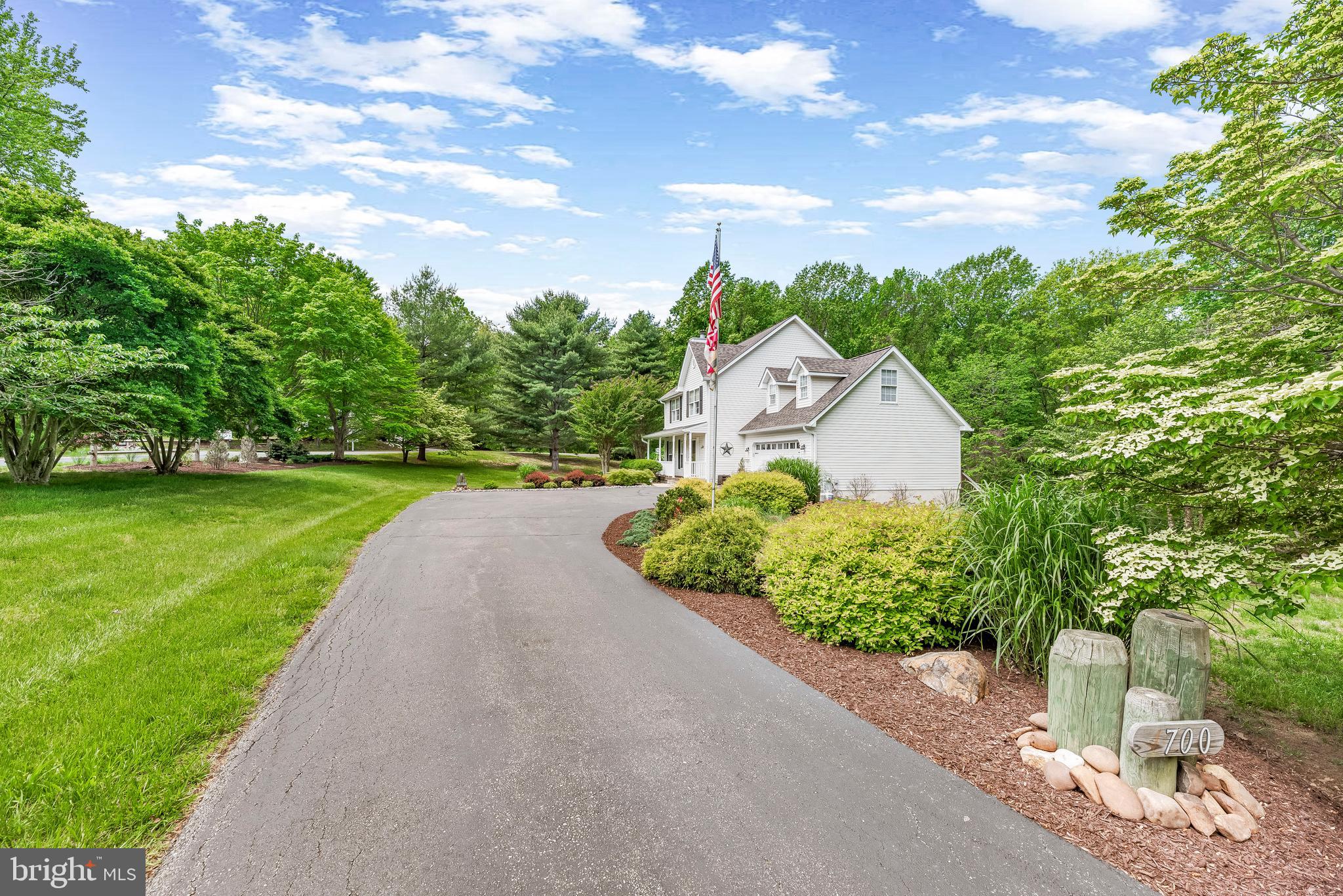 4700 WILLOWS ROAD