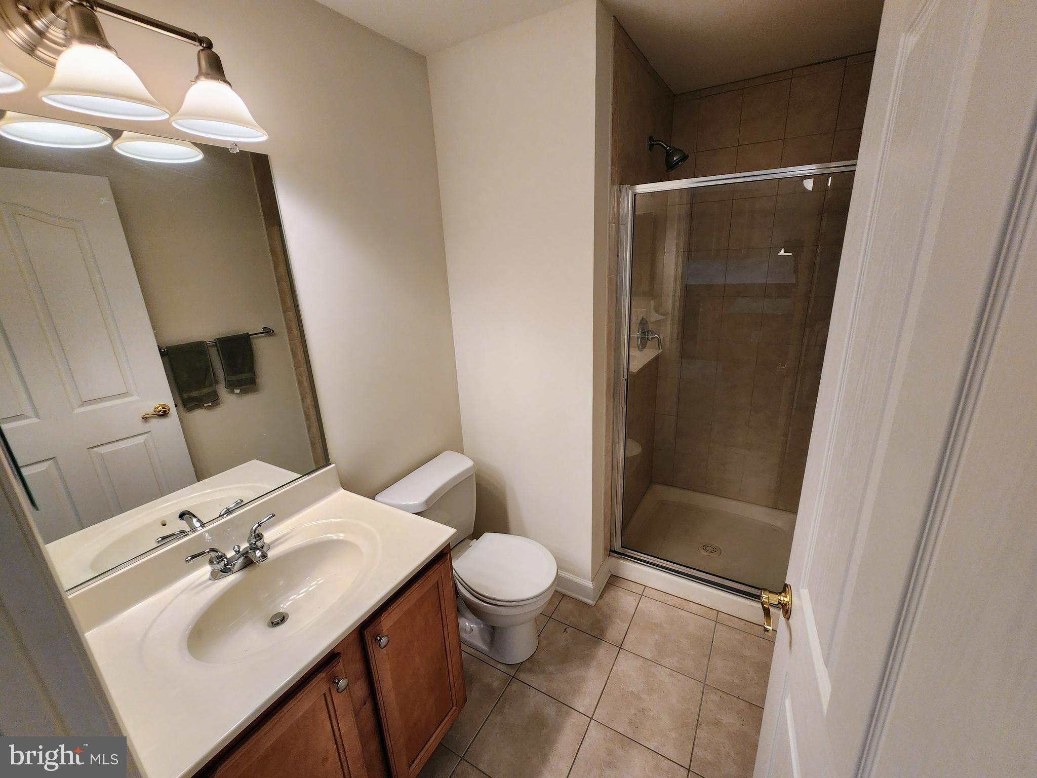 MCMULLENS WHARF - Residential