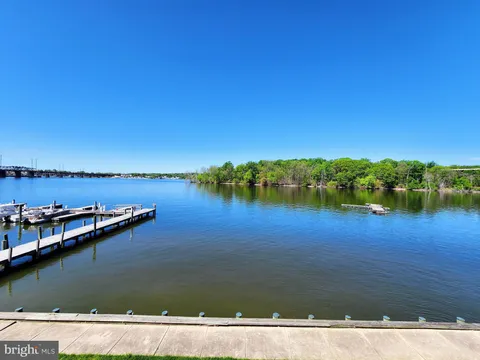 24 McMullens Wharf Ct Unit 2C, Perryville, MD MLS: MDCC2016618
