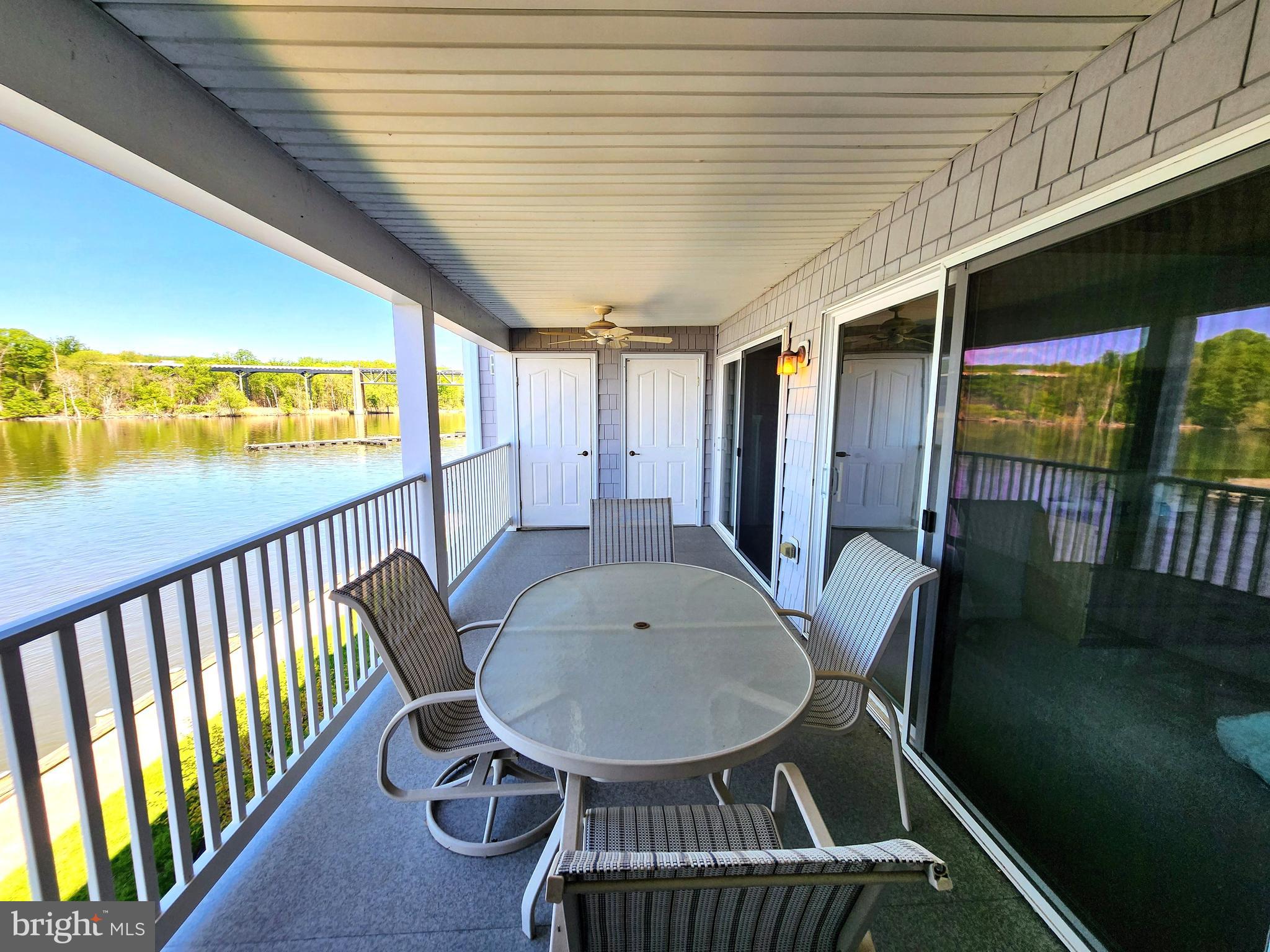 MCMULLENS WHARF - Residential