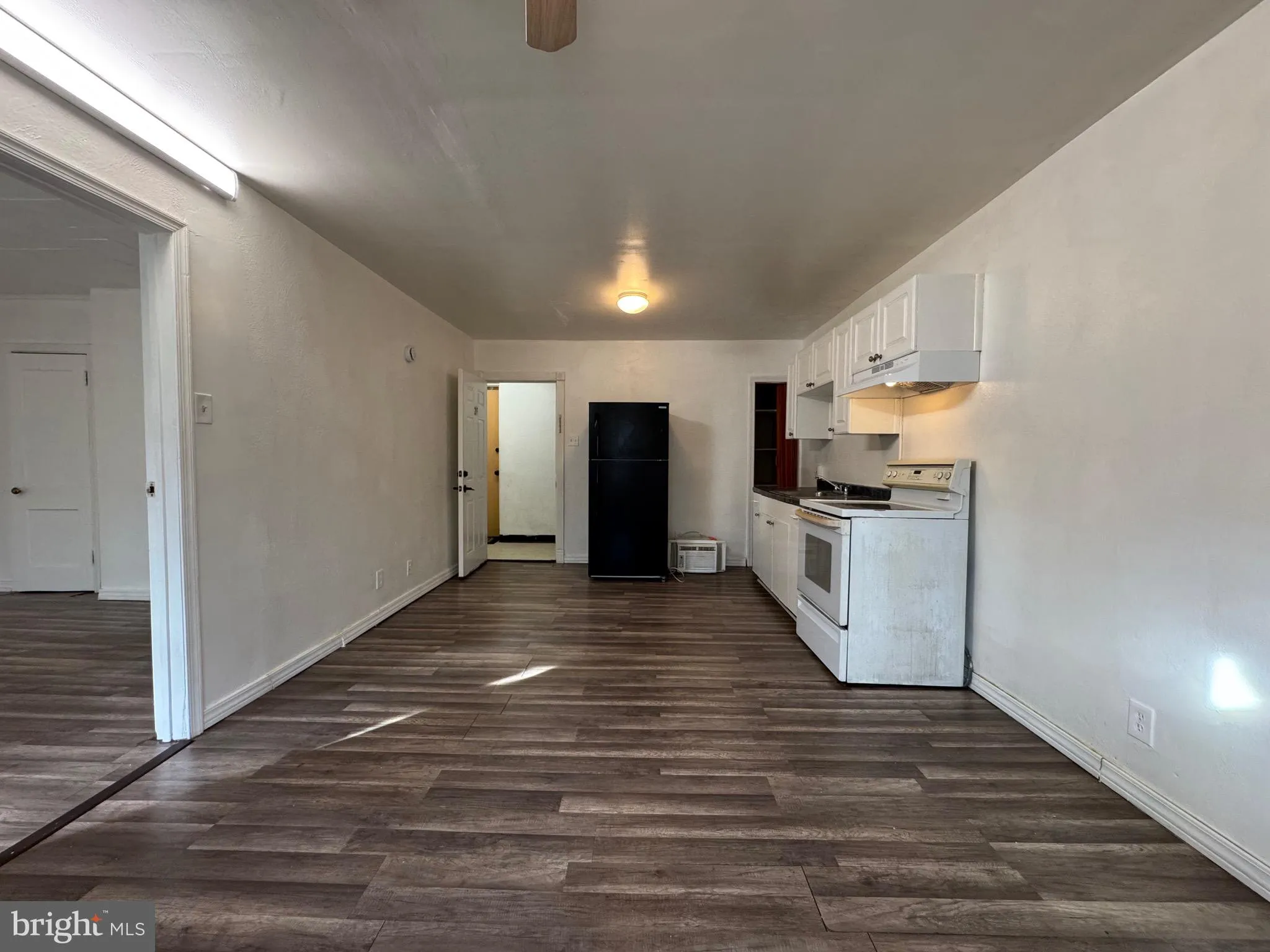 Upper Darby, Pennsylvania 19082, United States, 1 Bedroom Bedrooms, ,1 BathroomBathrooms,Residential,Active,256667