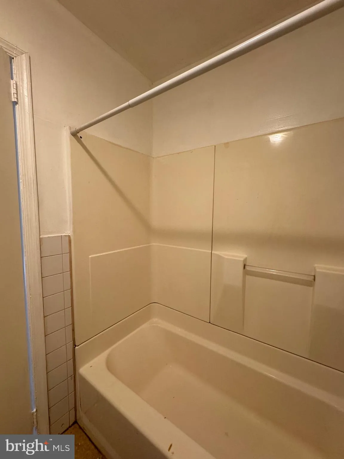 Upper Darby, Pennsylvania 19082, United States, 1 Bedroom Bedrooms, ,1 BathroomBathrooms,Residential,Active,256667