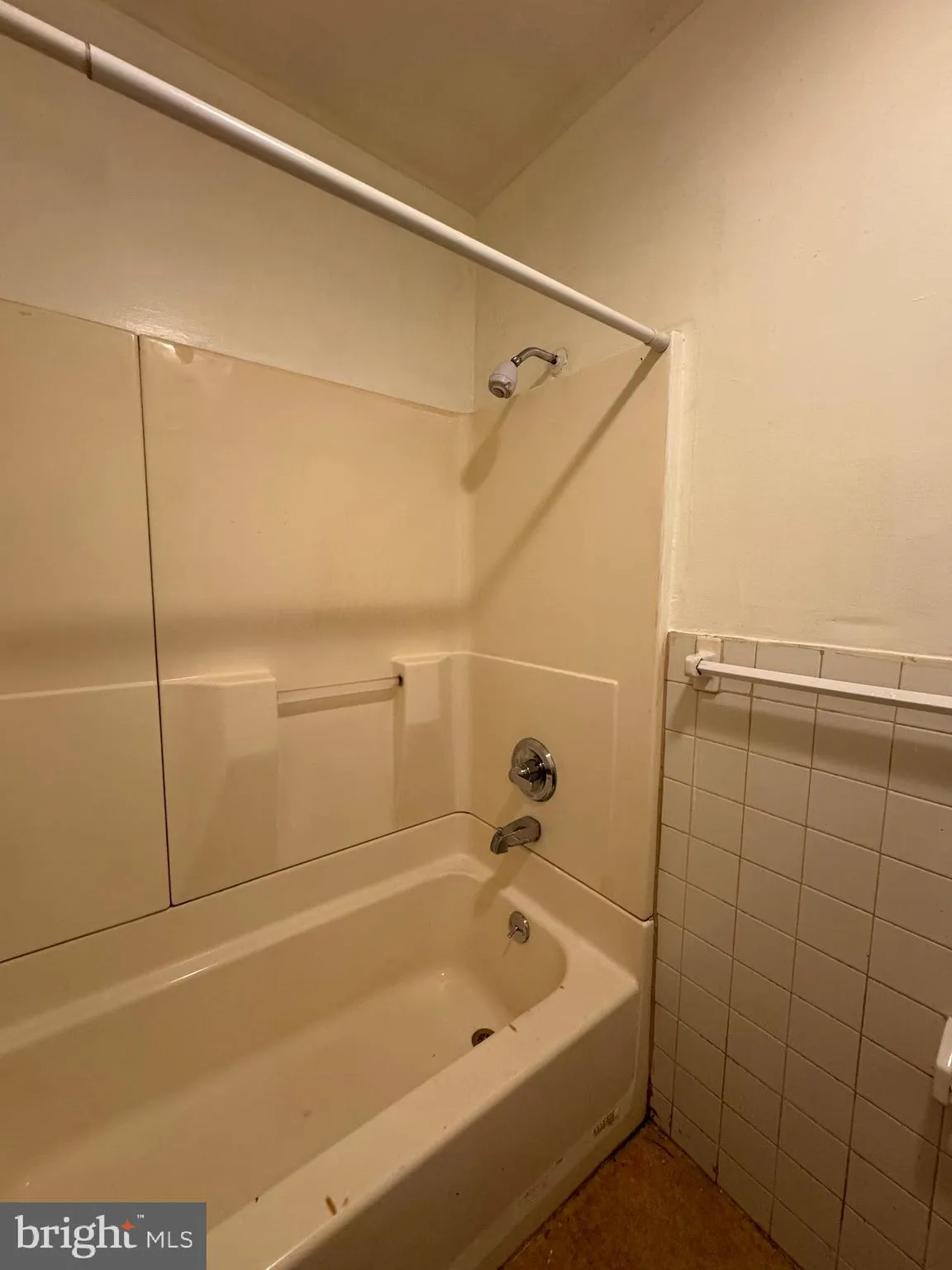 Upper Darby, Pennsylvania 19082, United States, 1 Bedroom Bedrooms, ,1 BathroomBathrooms,Residential,Active,256667
