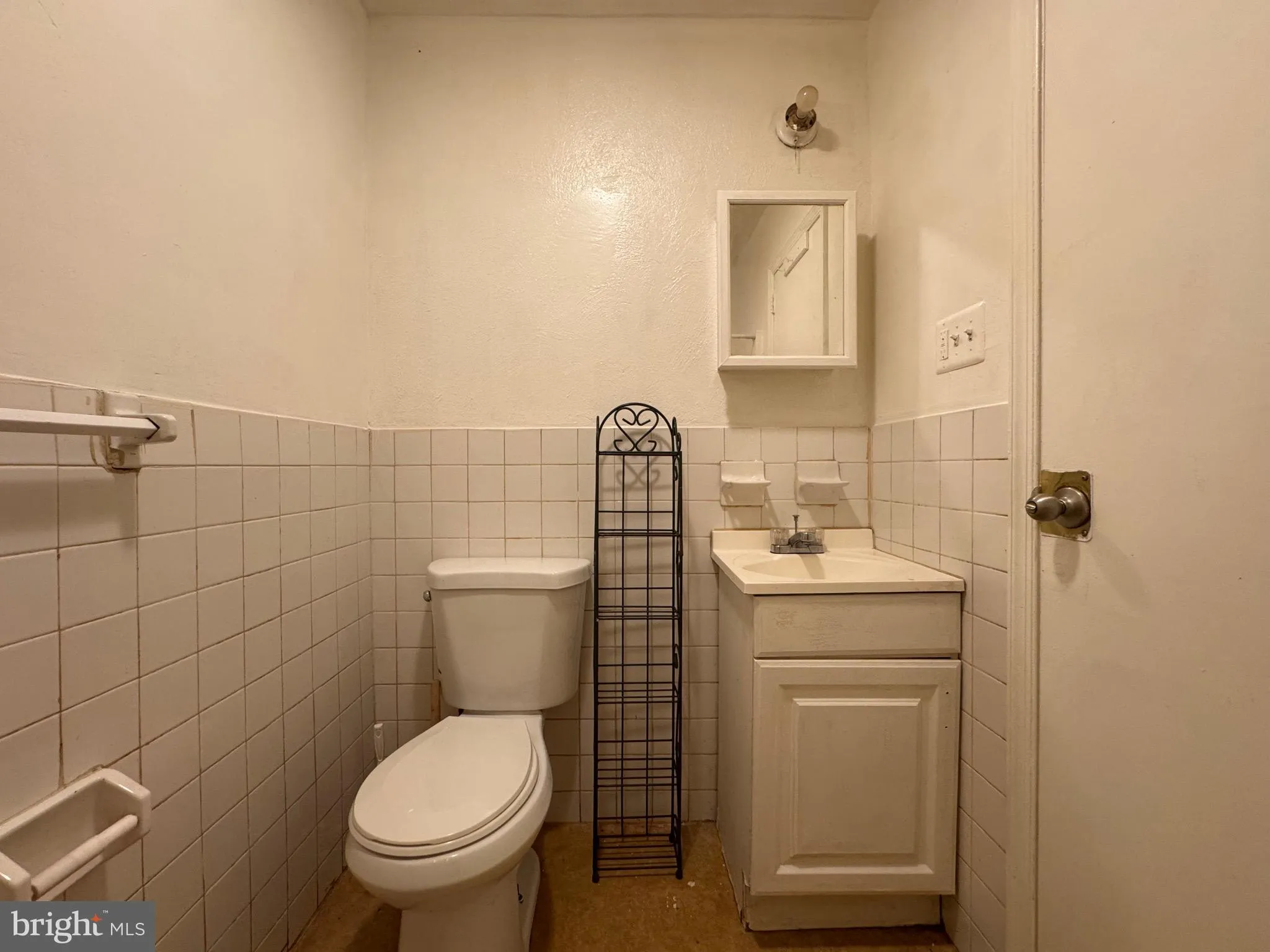 Upper Darby, Pennsylvania 19082, United States, 1 Bedroom Bedrooms, ,1 BathroomBathrooms,Residential,Active,256667