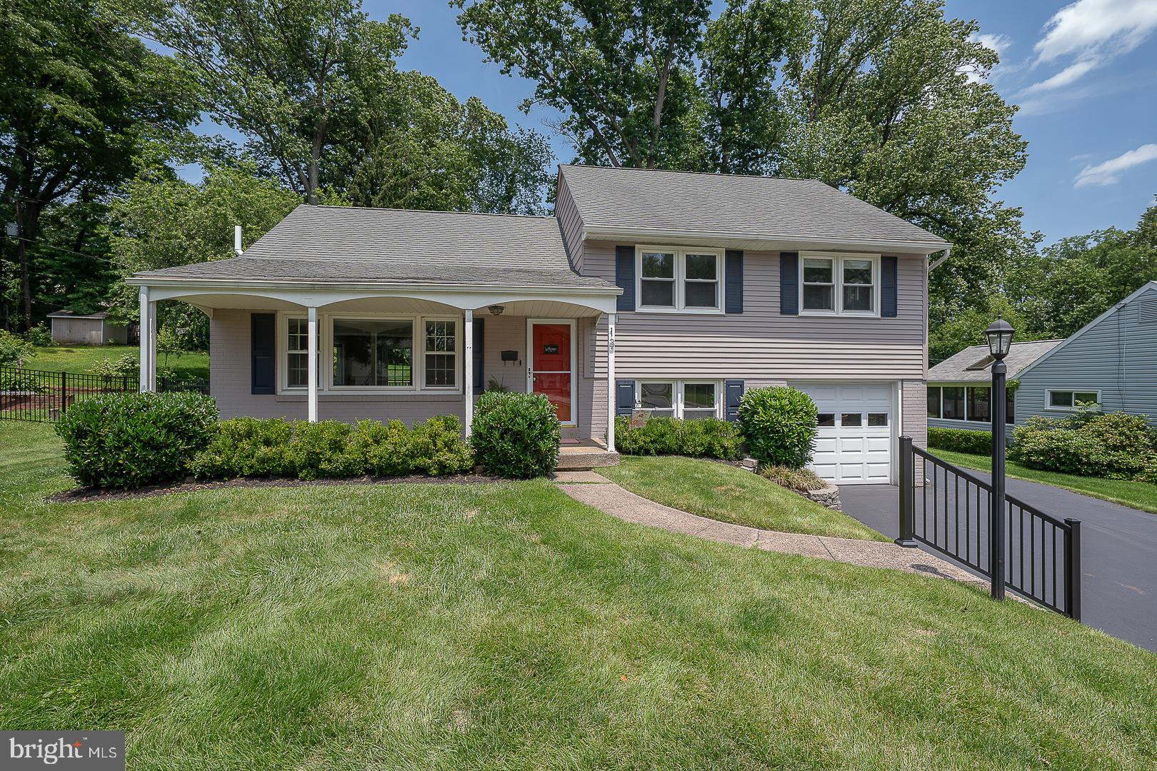 13 BRYAN AVENUE