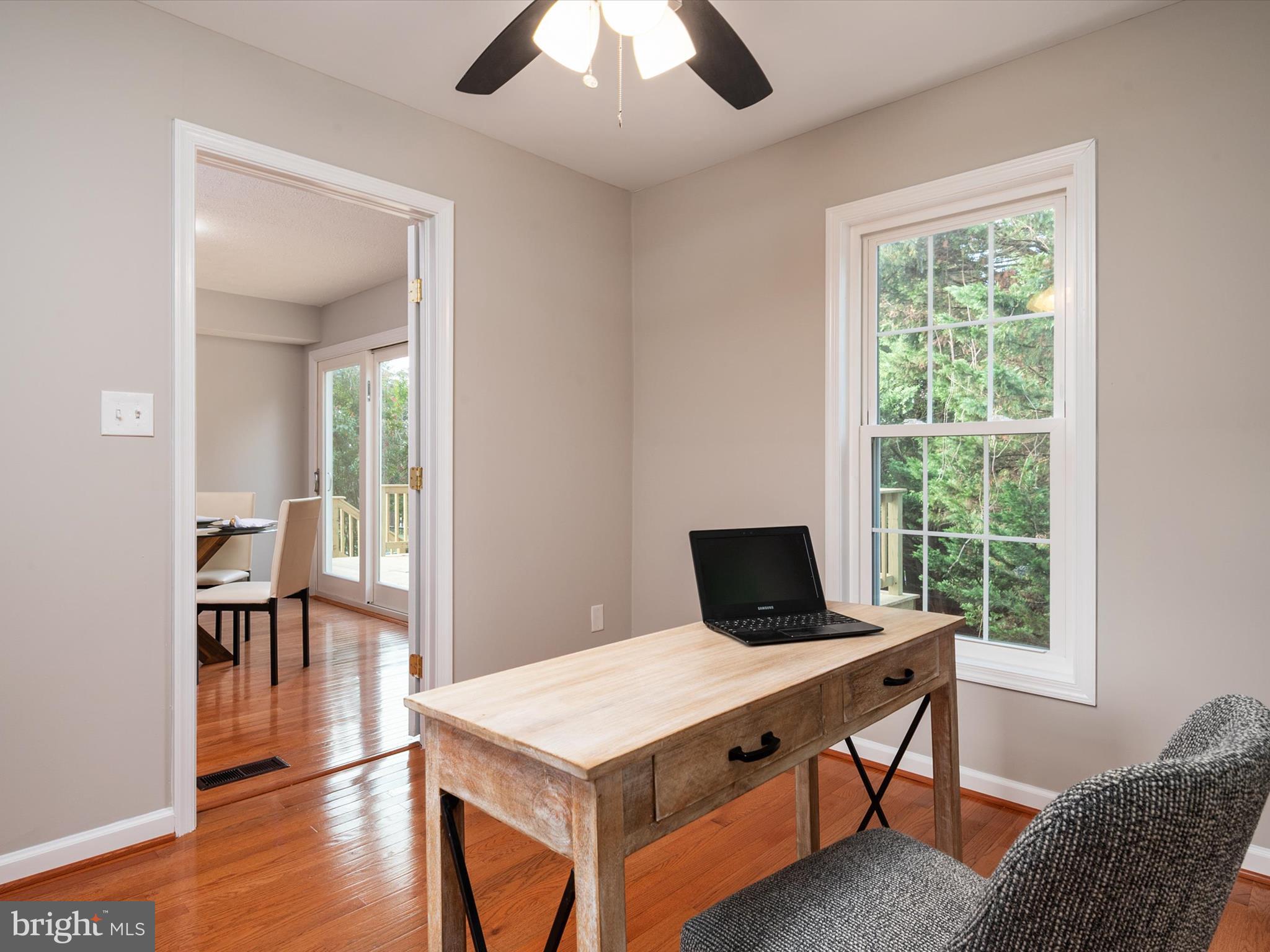 MOUNT AUGUSTINE - Residential