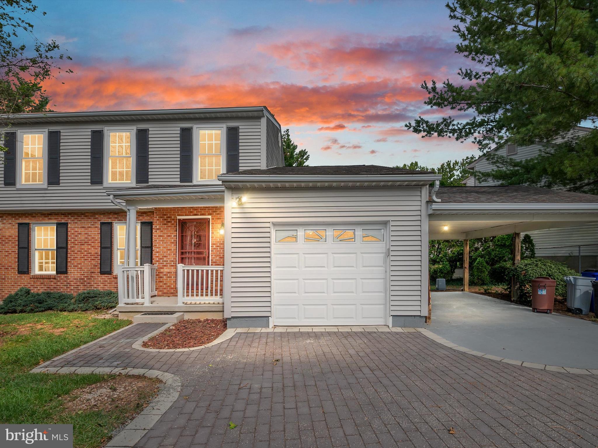 MOUNT AUGUSTINE - Residential