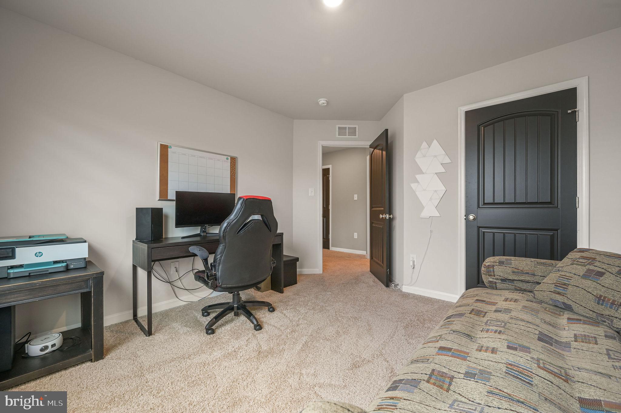 TIDBURY CROSSING - Residential