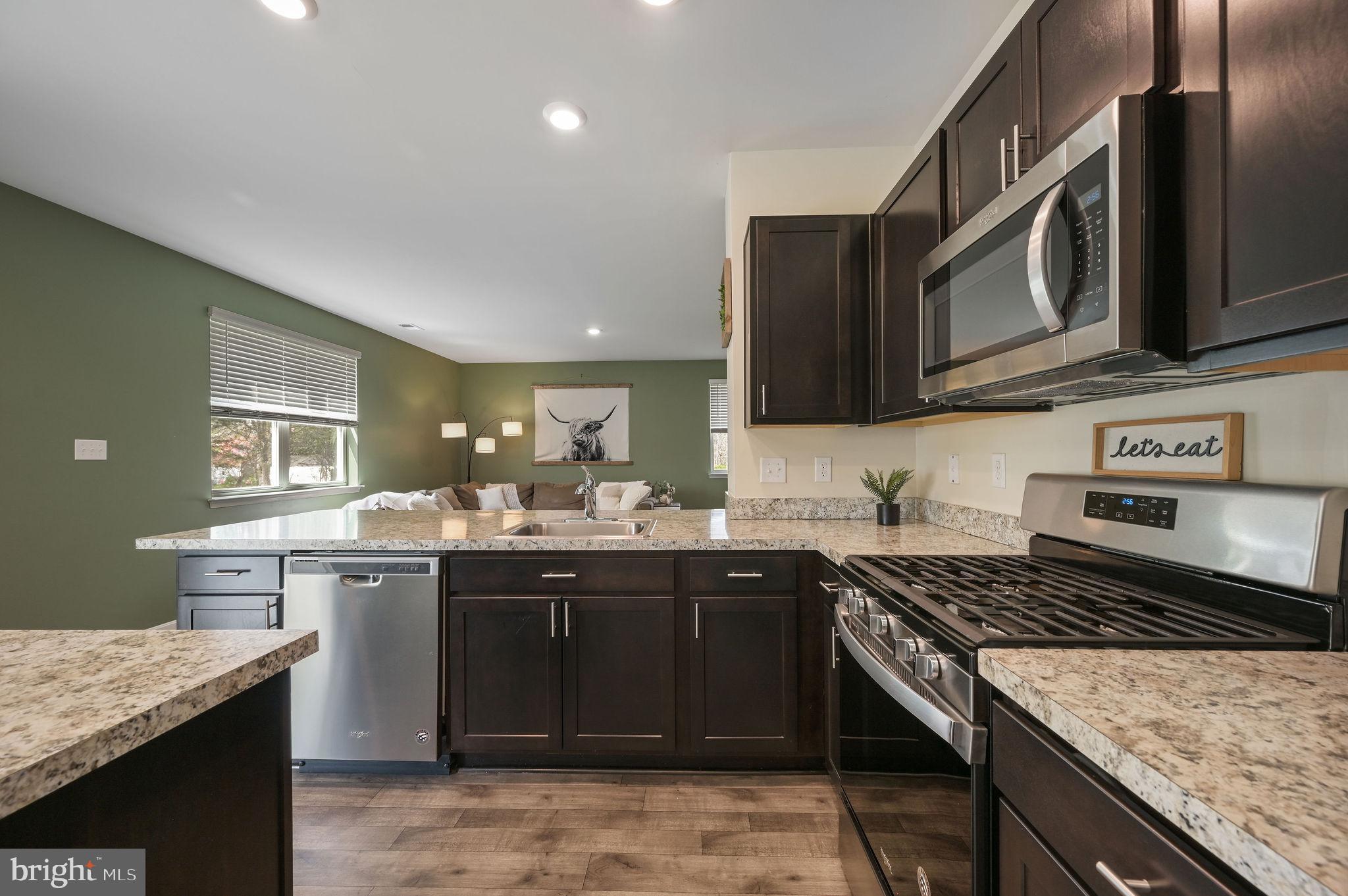 TIDBURY CROSSING - Residential