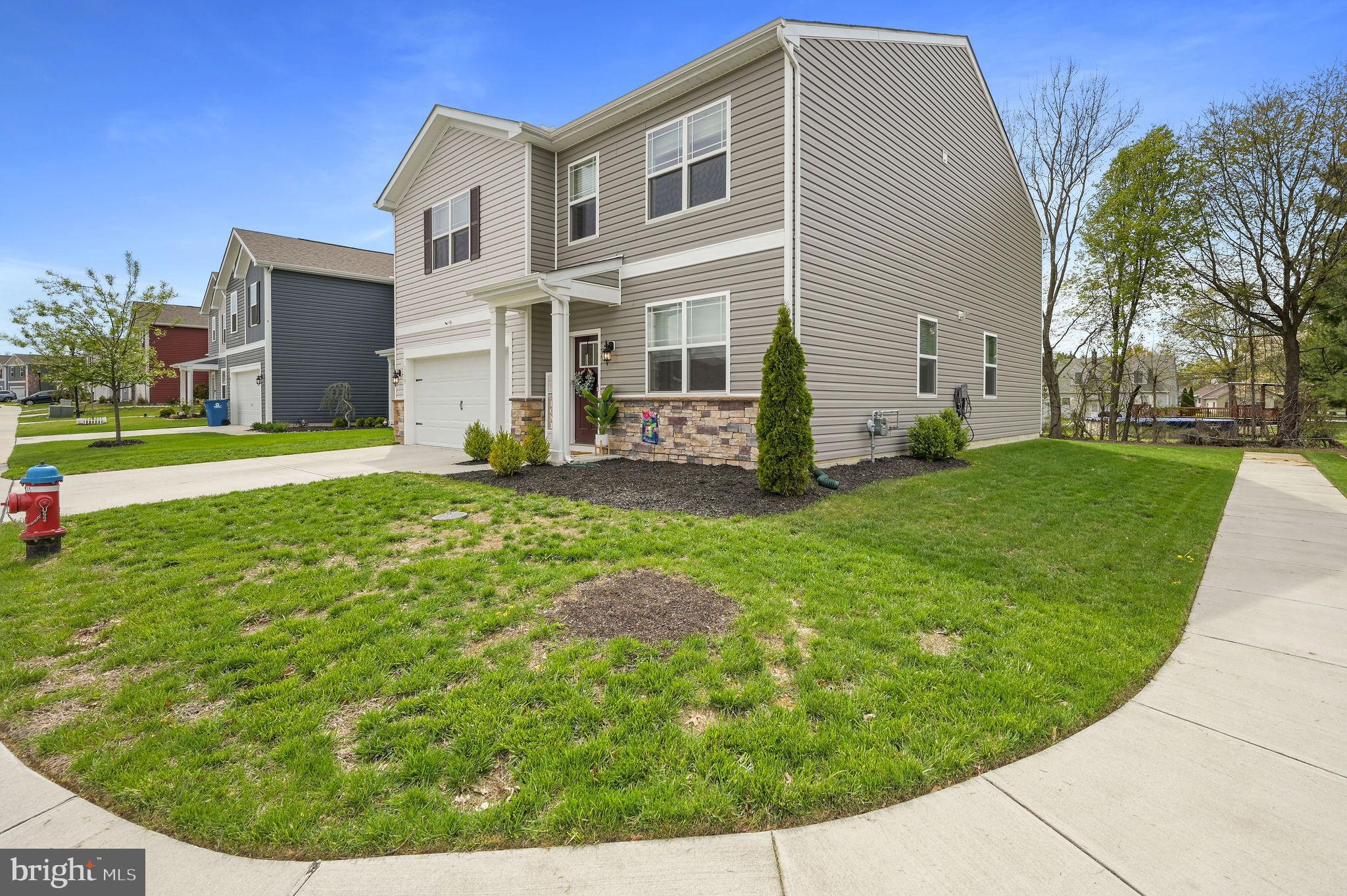 TIDBURY CROSSING - Residential