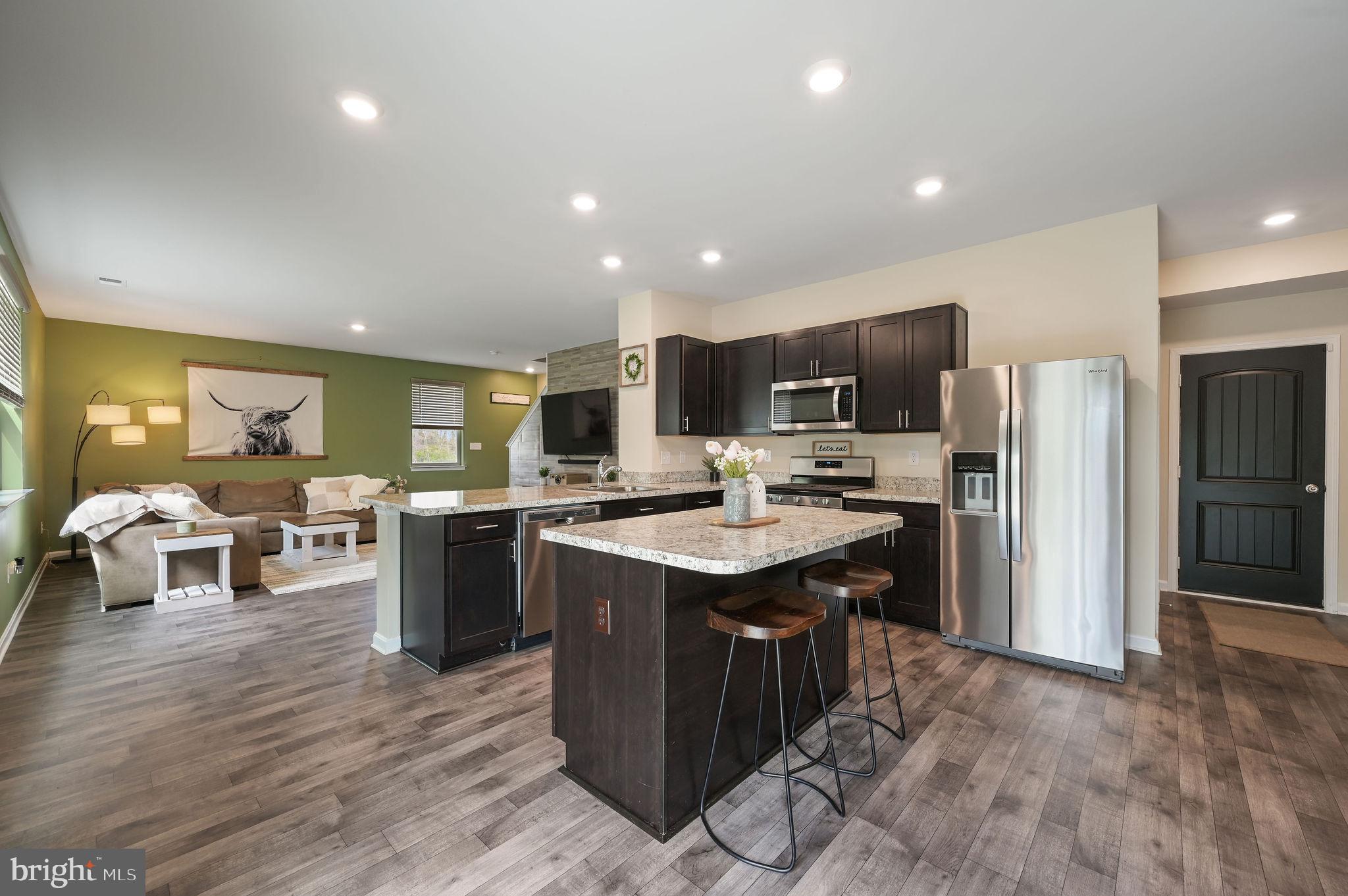 TIDBURY CROSSING - Residential