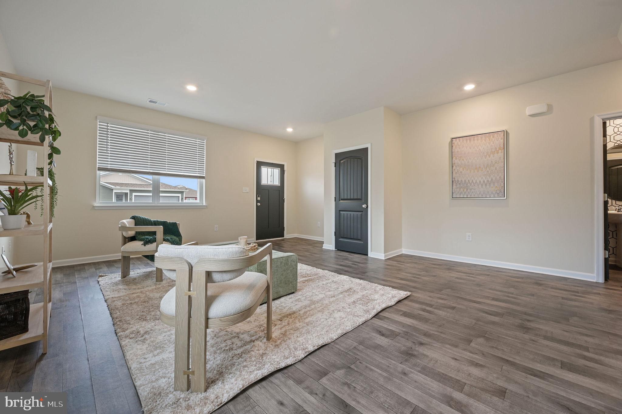 TIDBURY CROSSING - Residential