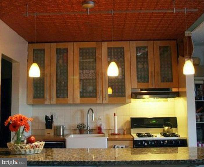 ROCKLAND RUN - Residential Lease