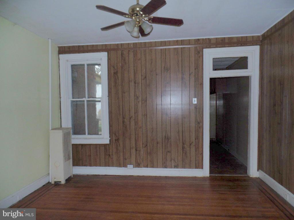 WAVERLY - Residential