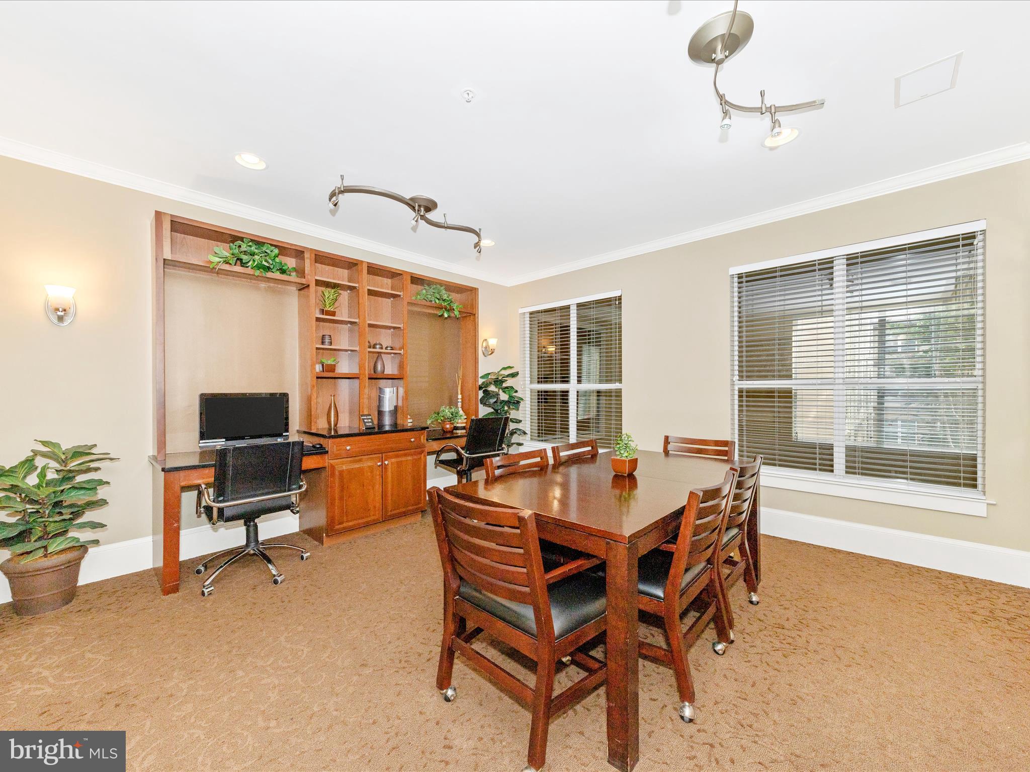 WHITE FLINT STATION - Residential