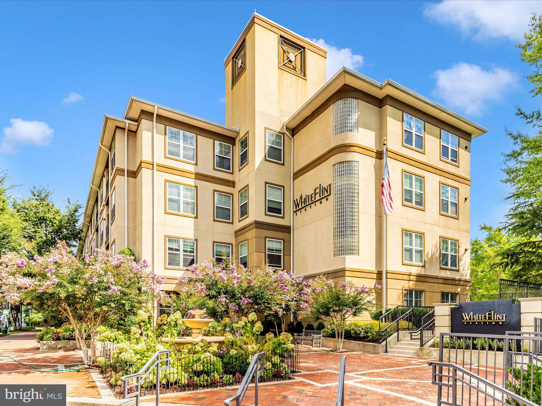 WHITE FLINT STATION - Residential