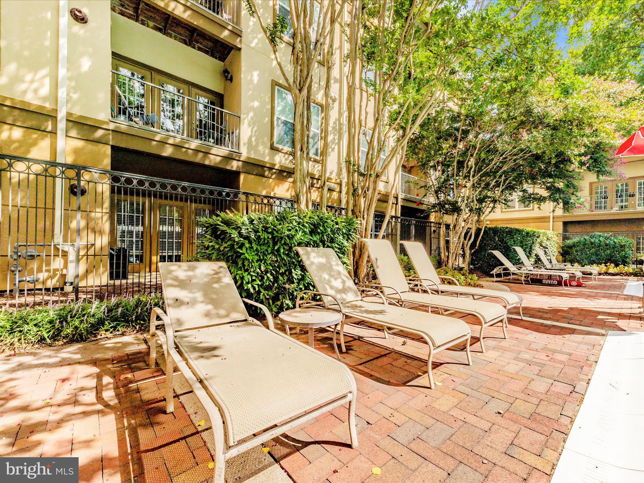 WHITE FLINT STATION - Residential