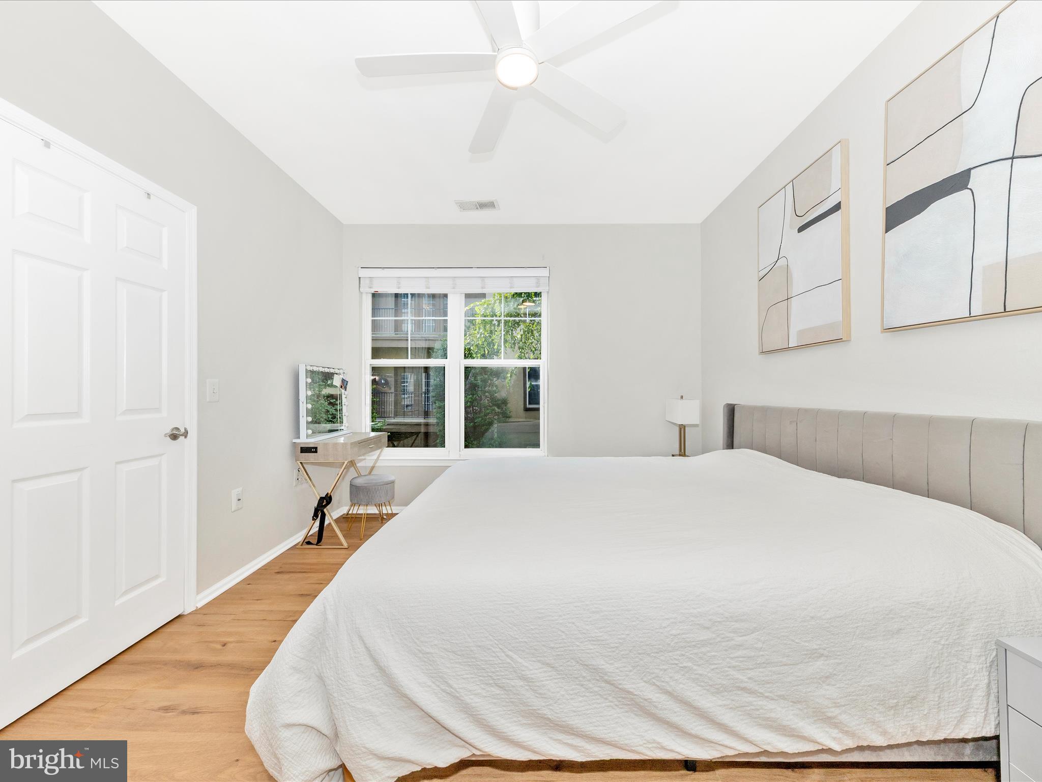 WHITE FLINT STATION - Residential