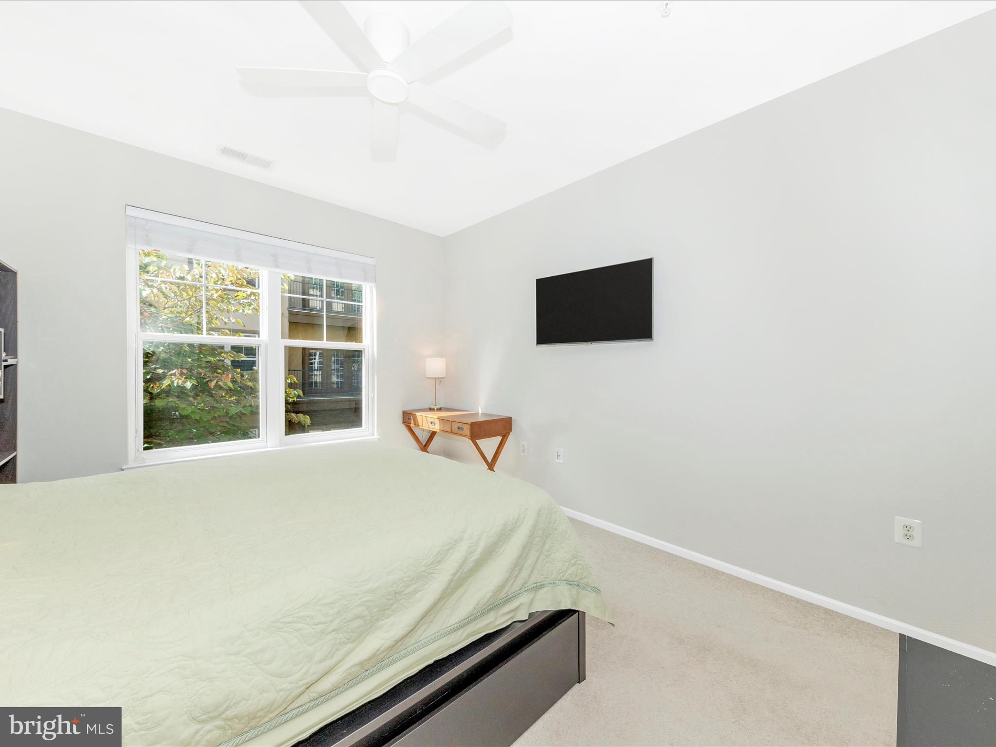 WHITE FLINT STATION - Residential