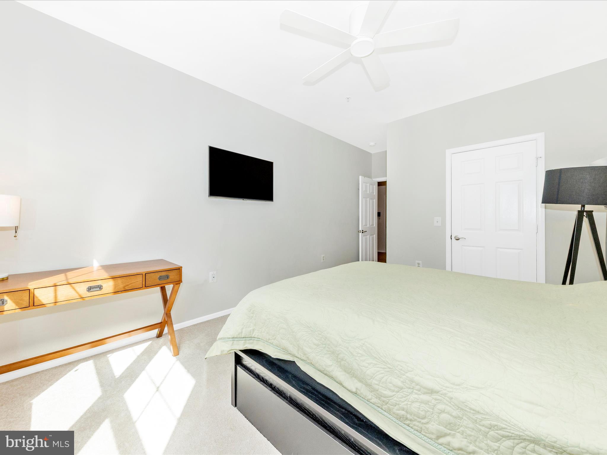 WHITE FLINT STATION - Residential