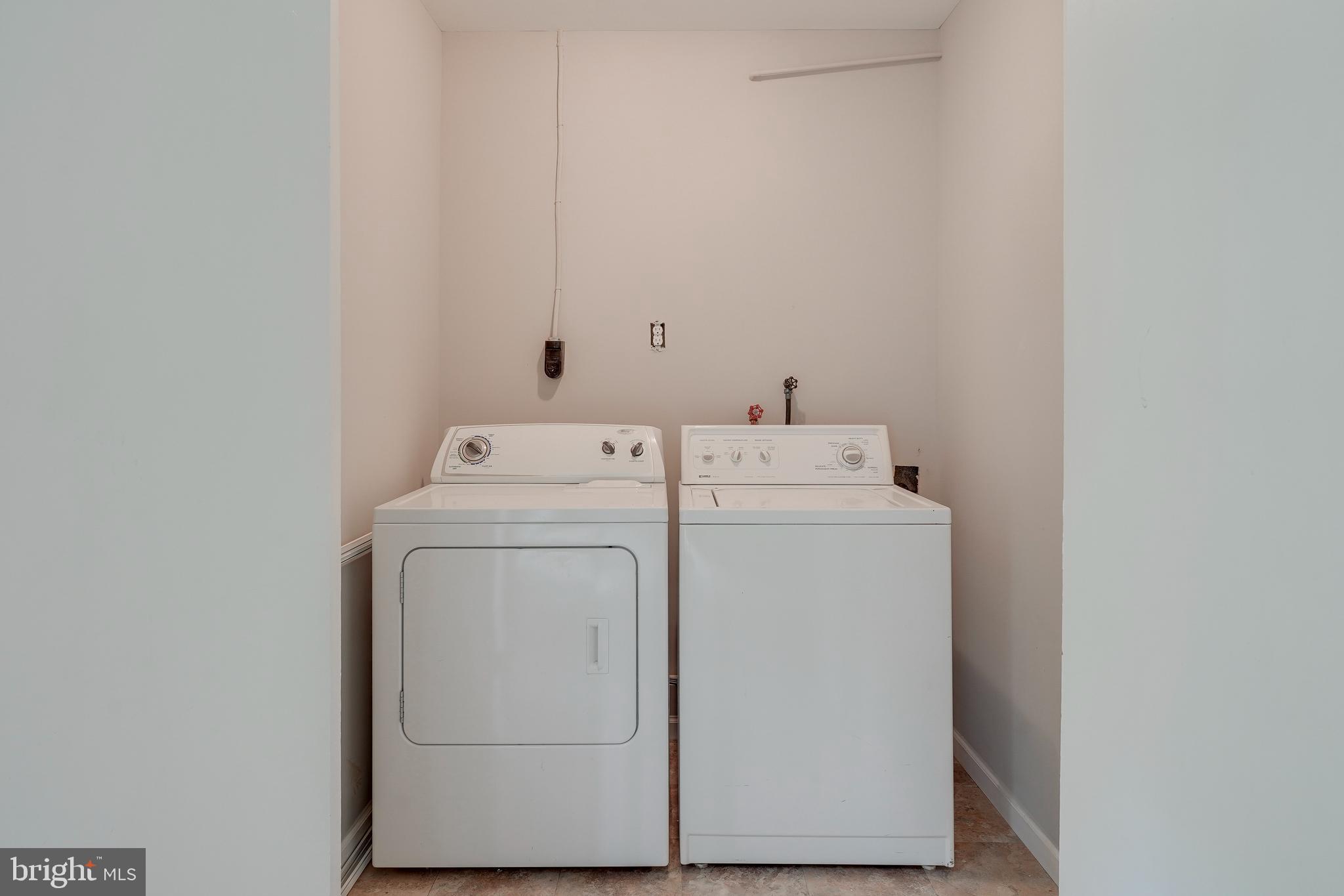 PLEASANT FIELDS - Residential