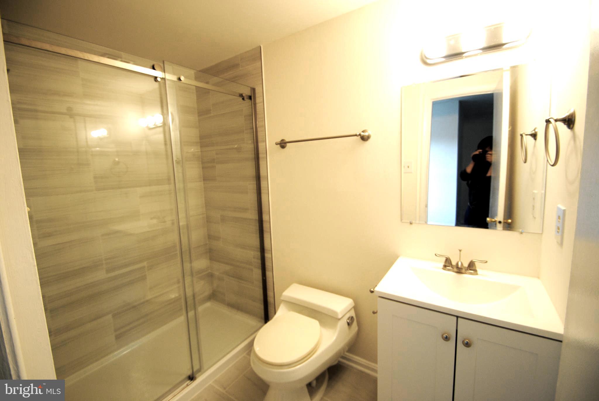 FOX MILL ESTATES - Residential