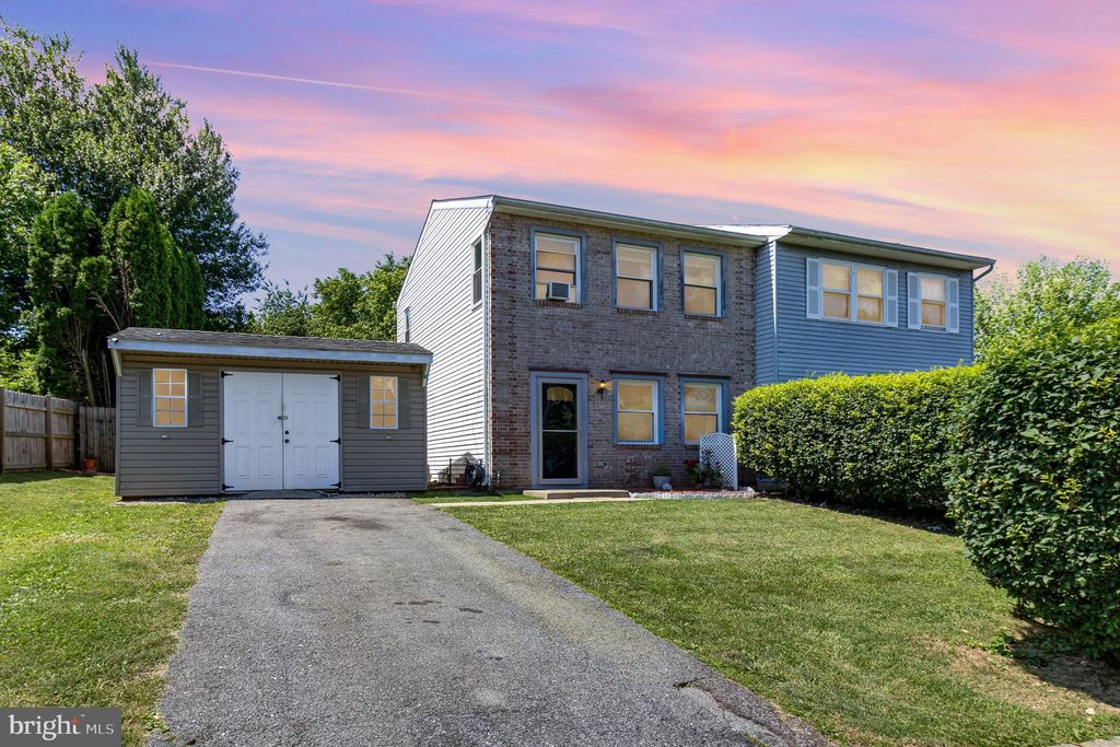 Photo of 1029 Williamsburg Road, Lancaster, PA 17603 (MLS # PALA2052232)