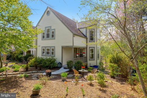 2050 LAKE AUDUBON COURT RESTON VA 20191