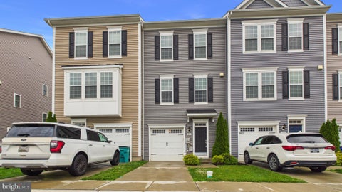 Townhouse For Rent - 12 Chester Court<br/> Frederick County, MIDDLETOWN, MD 21769