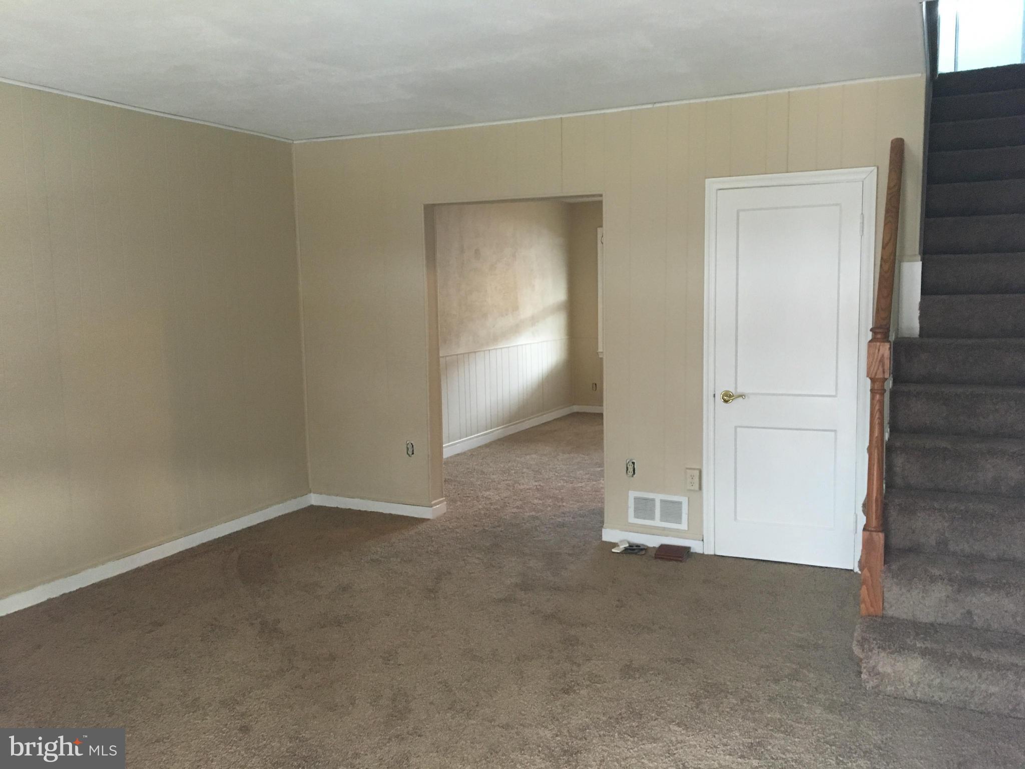 HAWTHORNE - Residential Lease