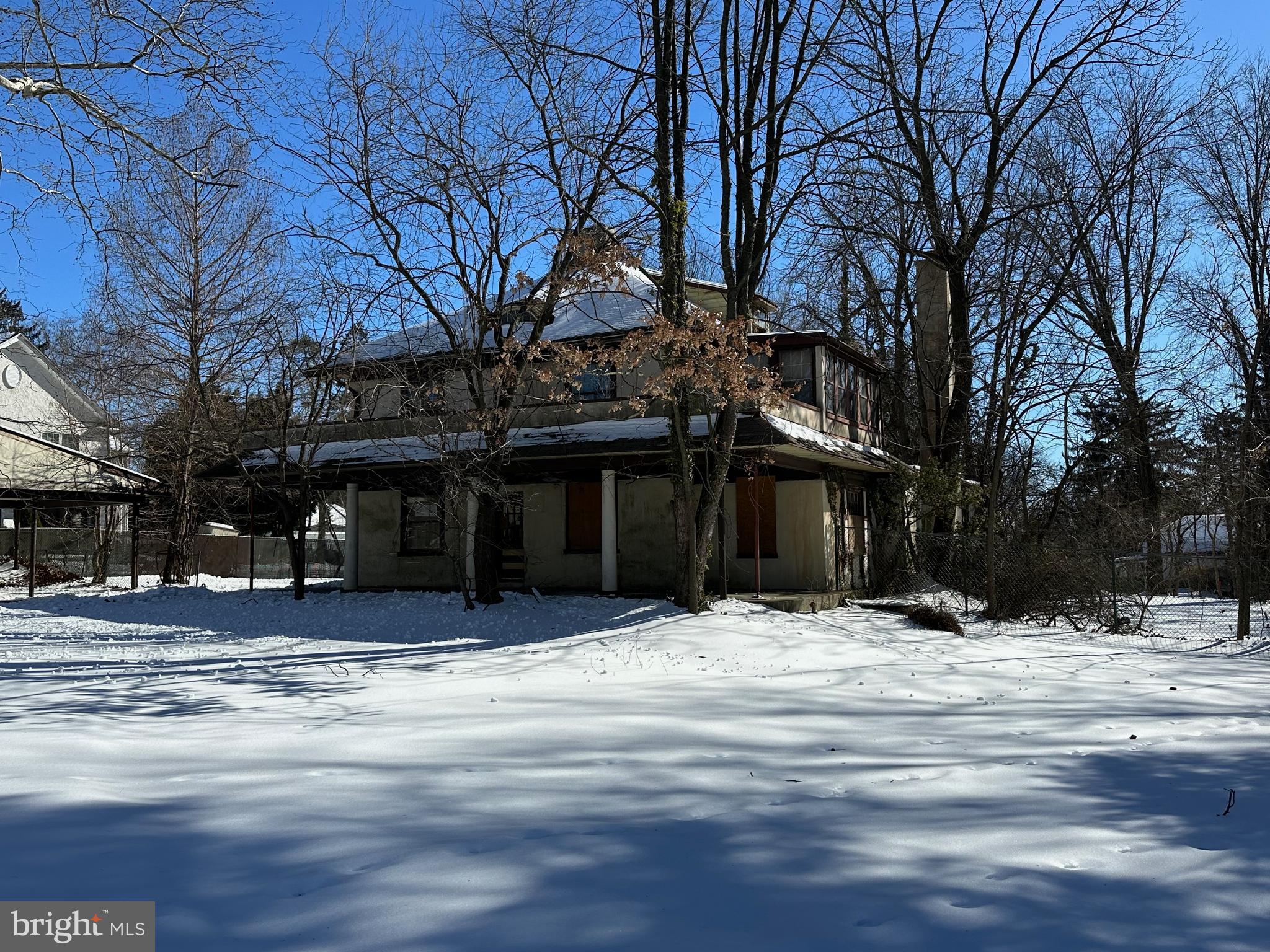 CURRAN TERRACE - Residential