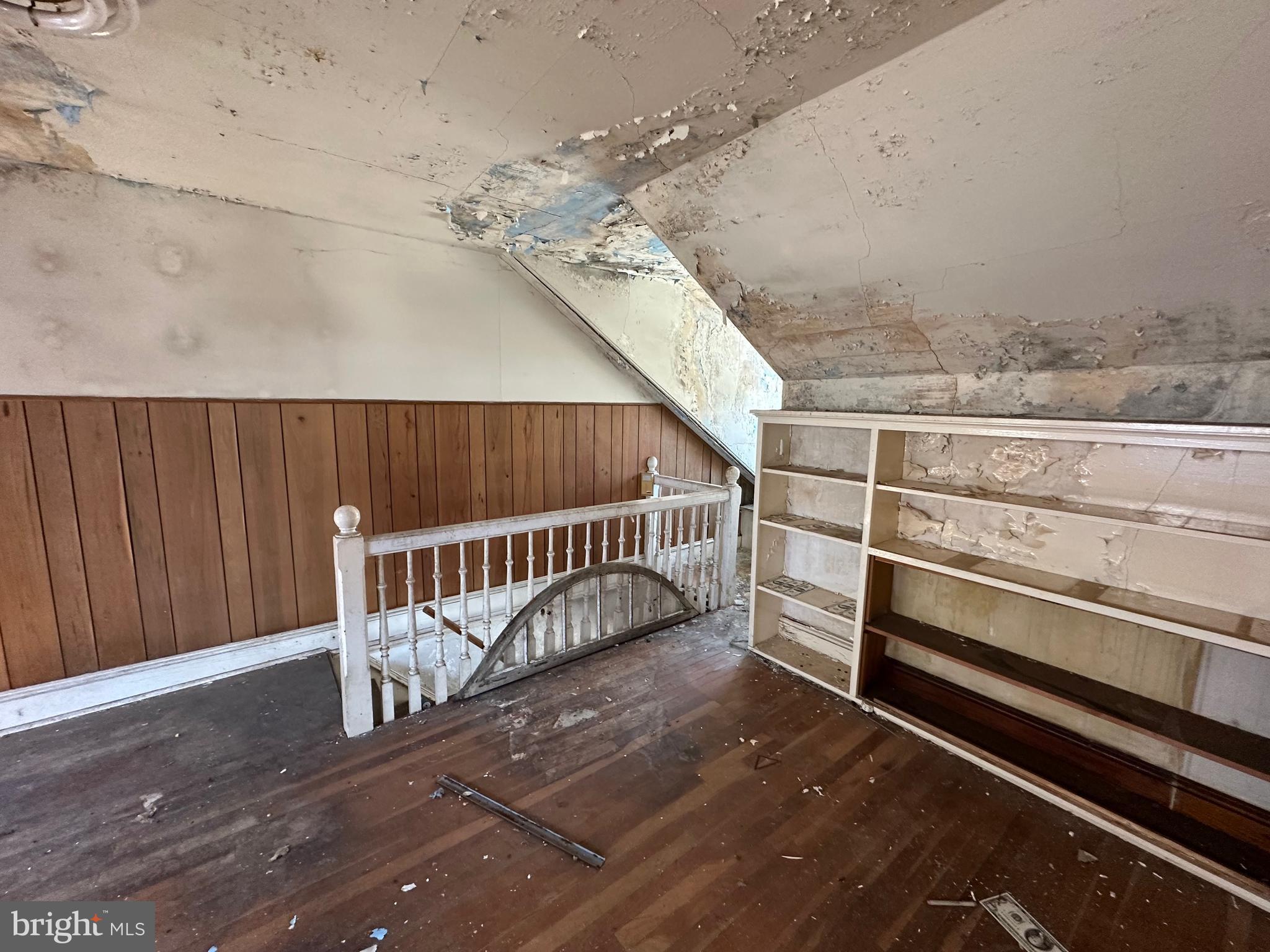 CURRAN TERRACE - Residential