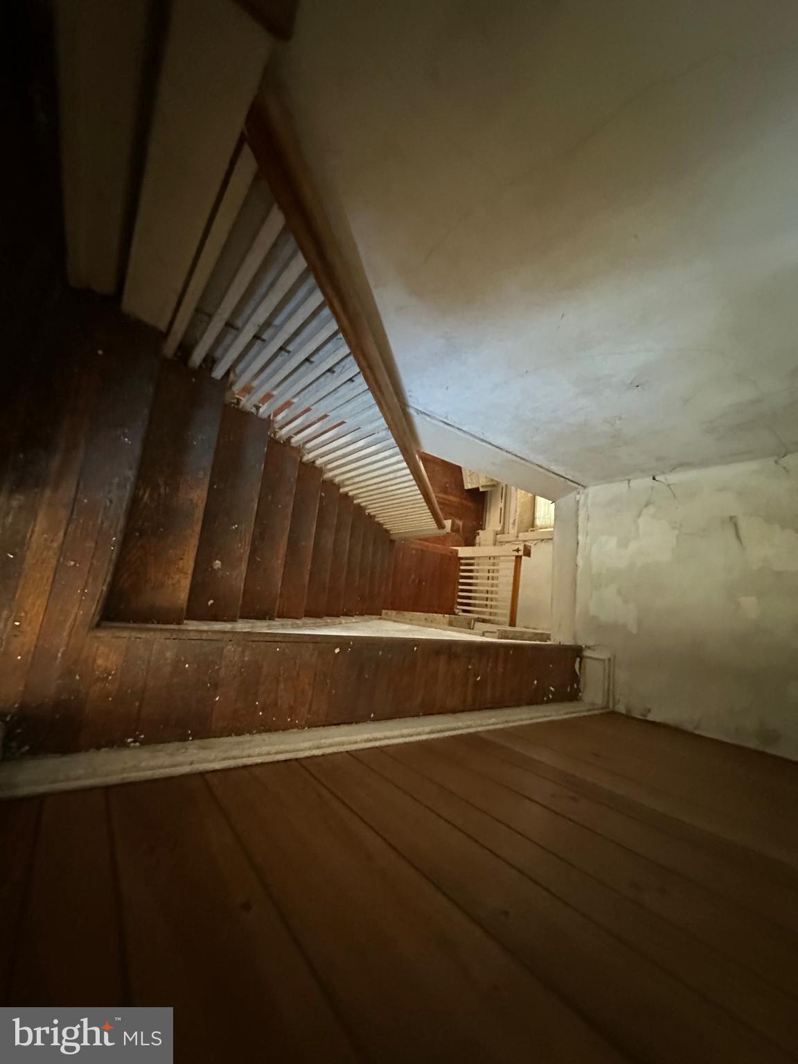 CURRAN TERRACE - Residential