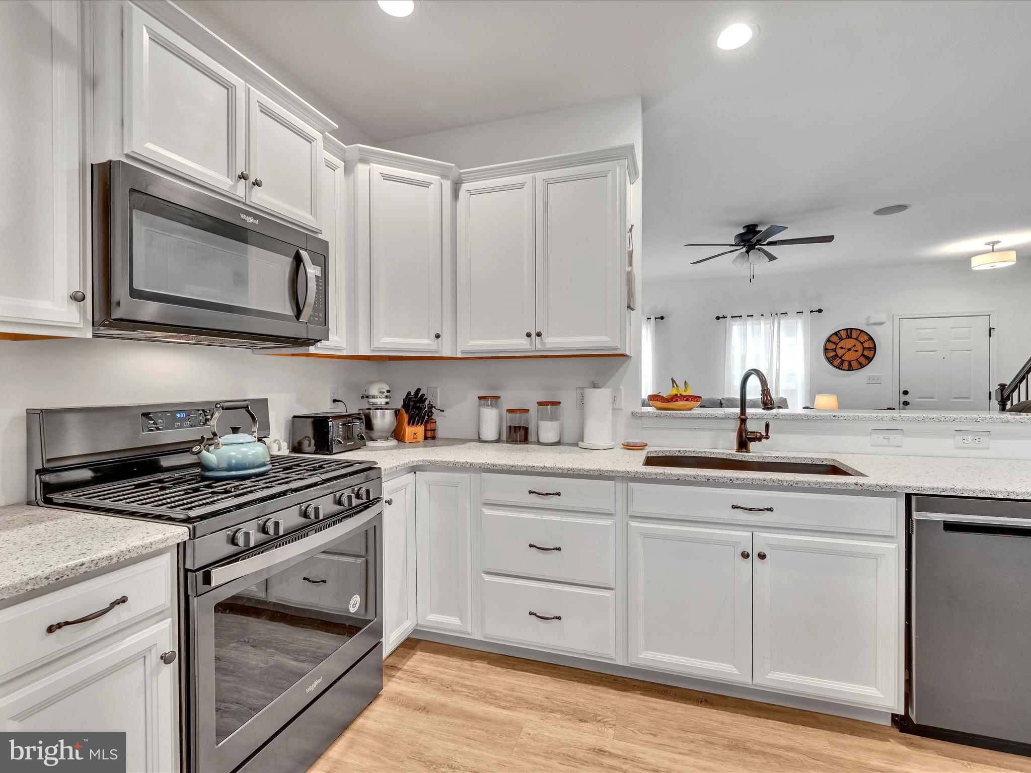 STOUDTBURG VILLAGE - Residential