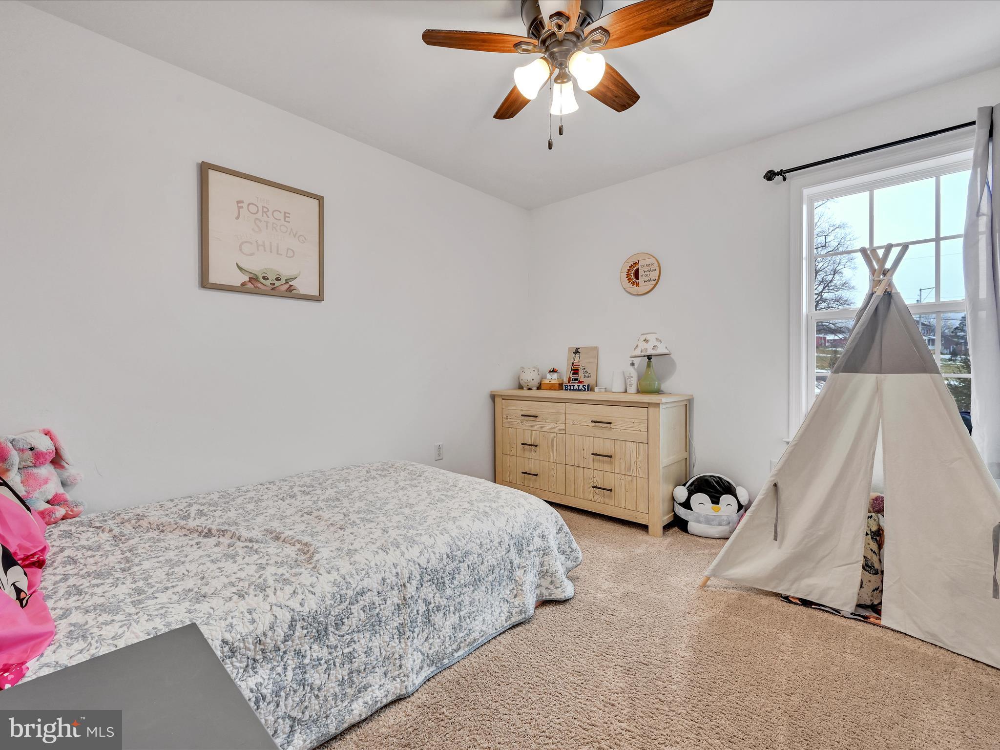 STOUDTBURG VILLAGE - Residential