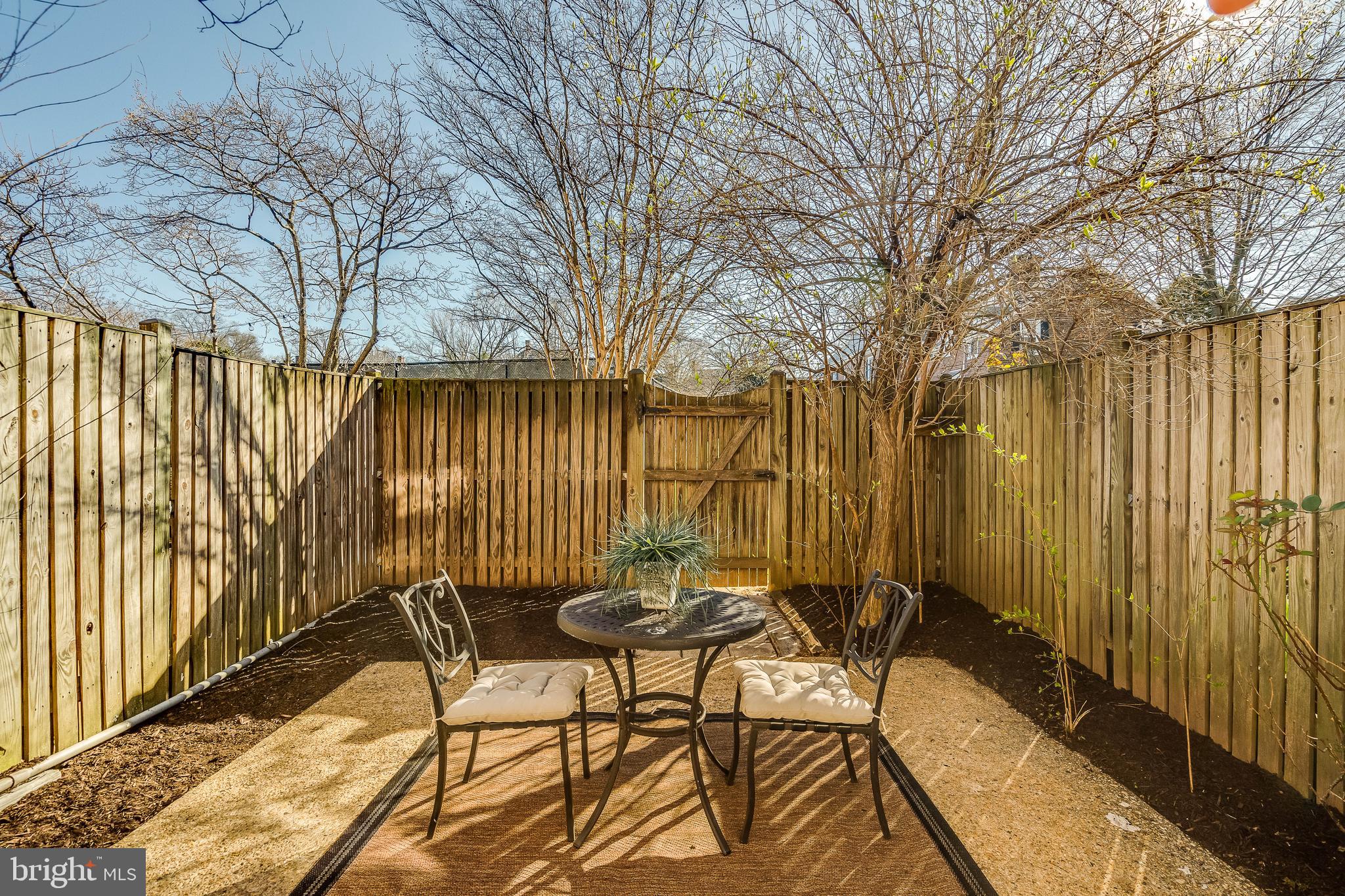 FAIRLINGTON - Residential