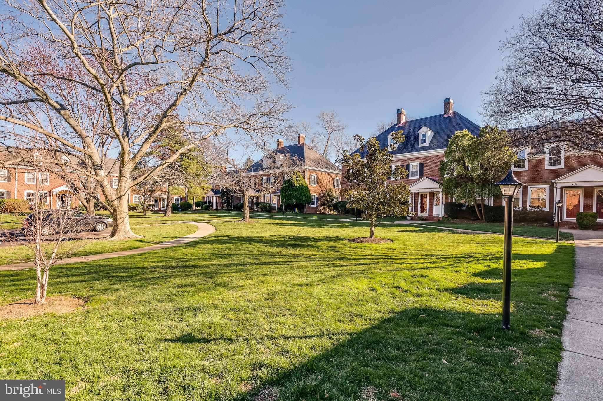 FAIRLINGTON - Residential