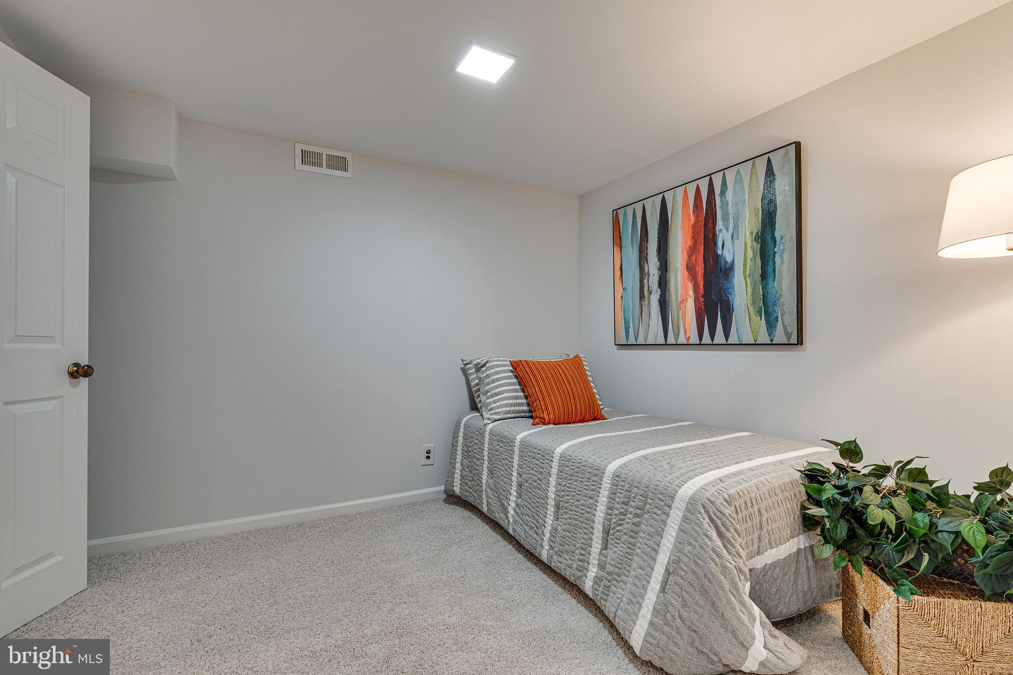 FAIRLINGTON - Residential