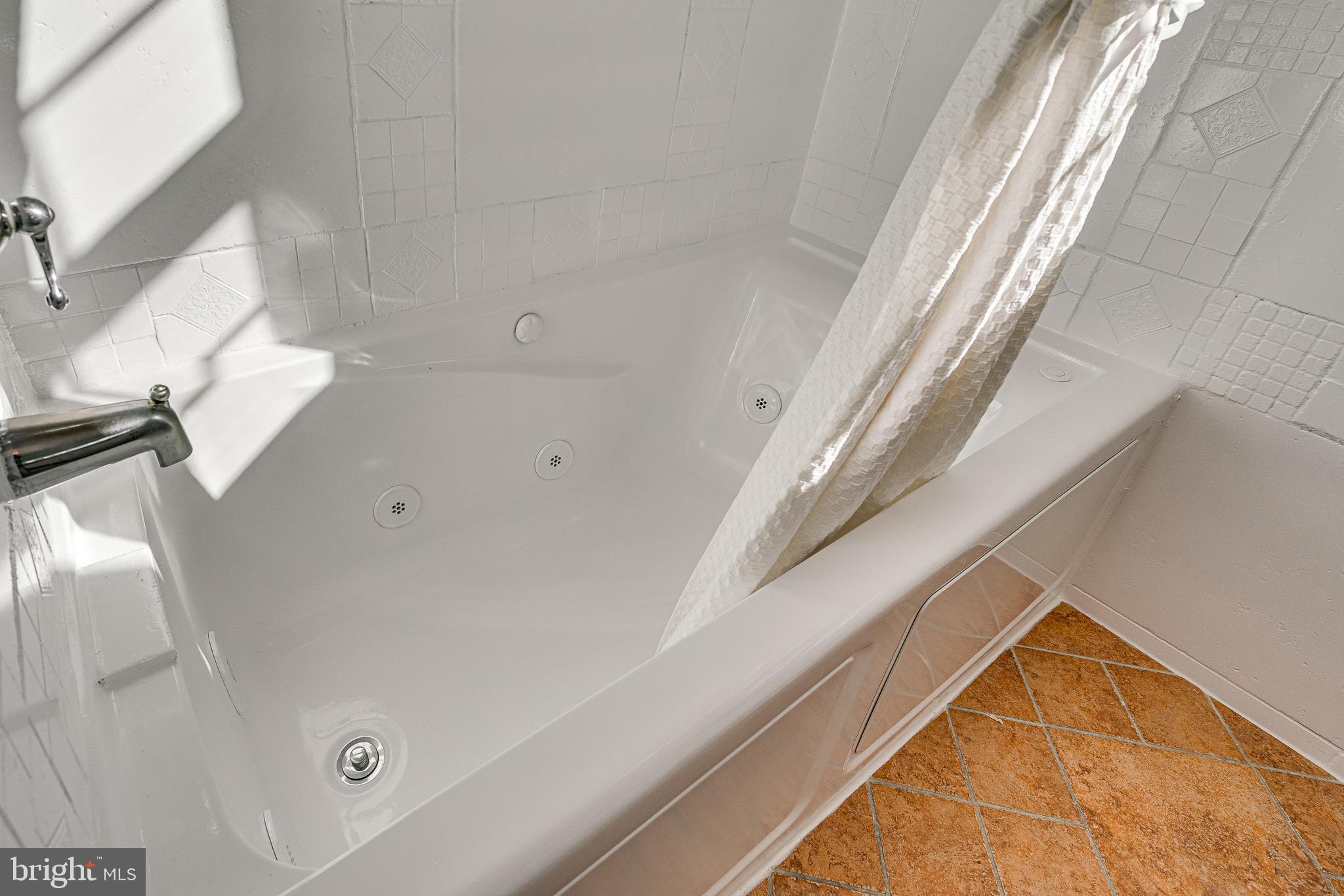 FAIRLINGTON - Residential