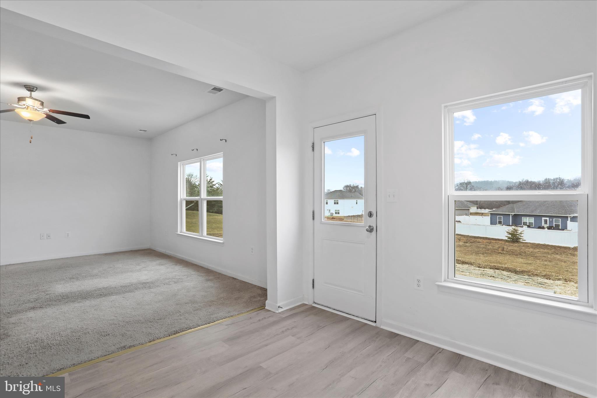 BROOKFIELD ON THE POTOMAC - Residential