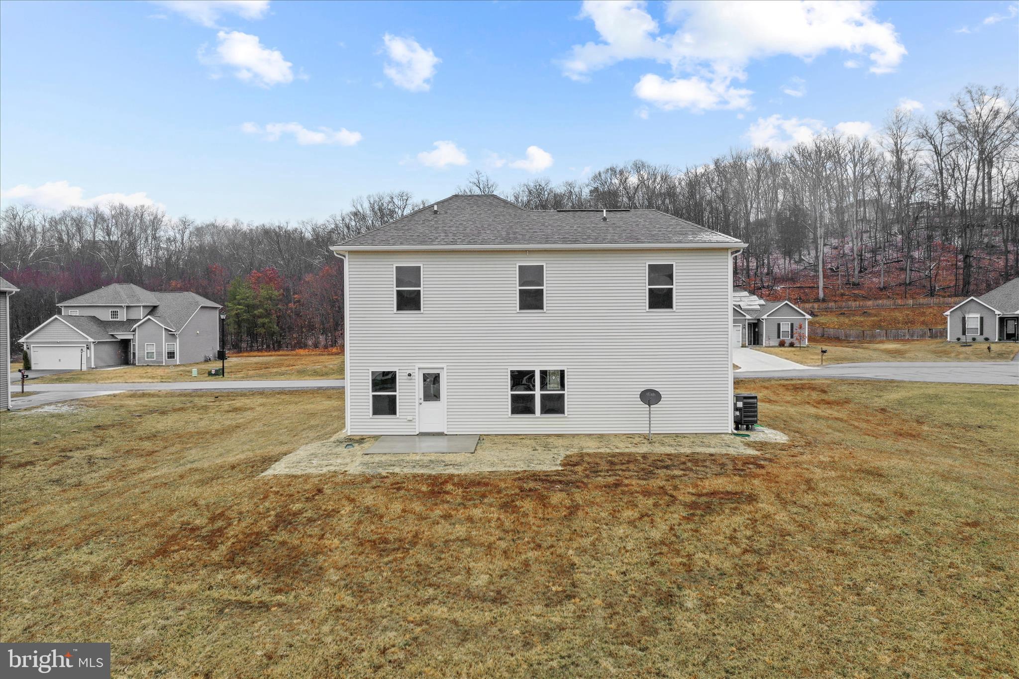 BROOKFIELD ON THE POTOMAC - Residential